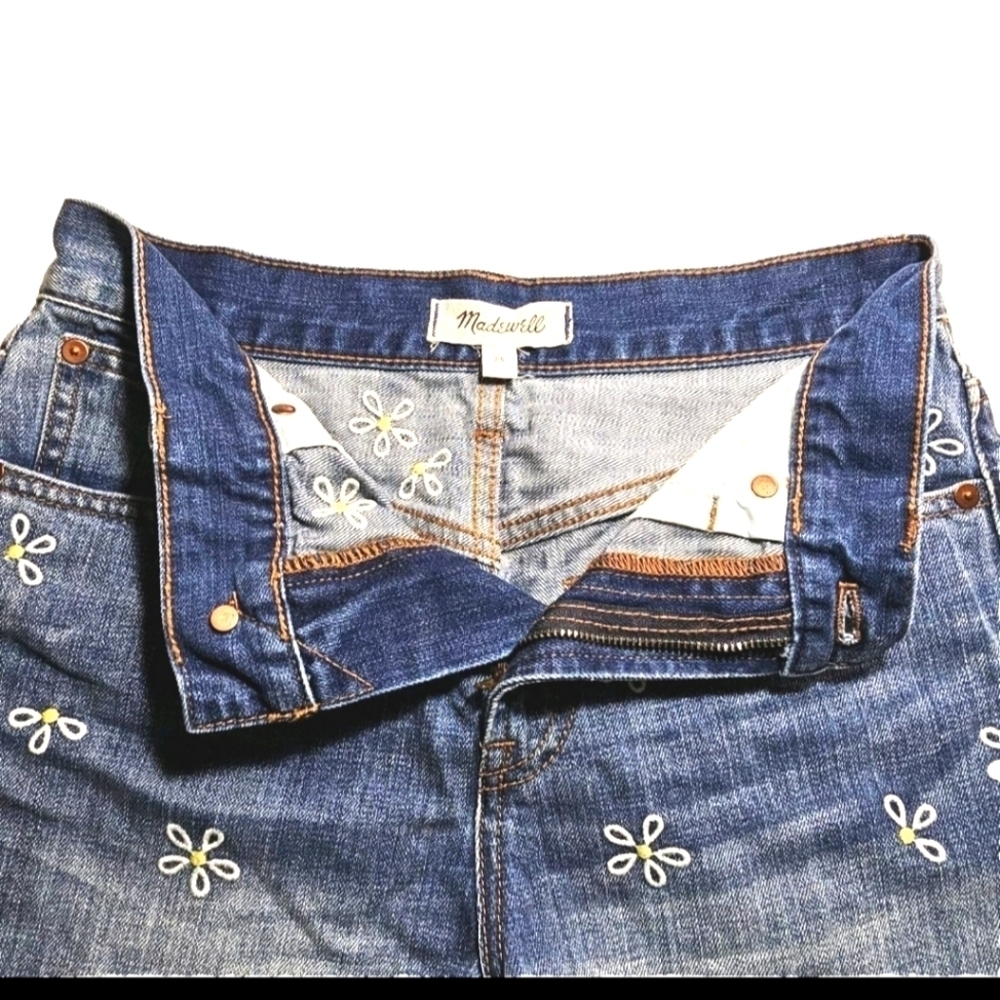 Madewell Women's Blue Denim Jean Floral Embroidered Cut Off Shorts Size 26 - Picture 8 of 11